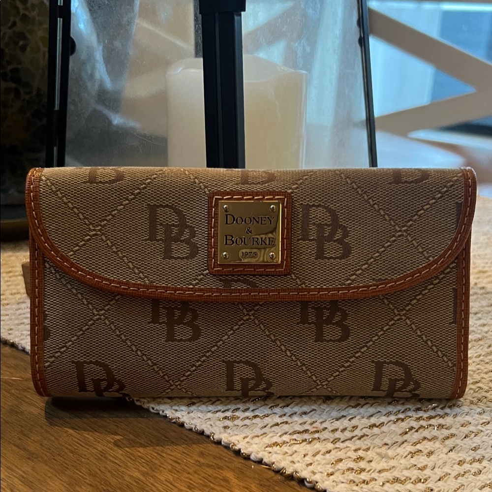 Dooney & Bourke Tan and Brown Logo Wallet